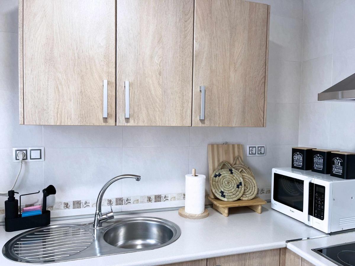 Апартаменти La Pereta Immaculate Quiet House Free Parking Малага Екстер'єр фото