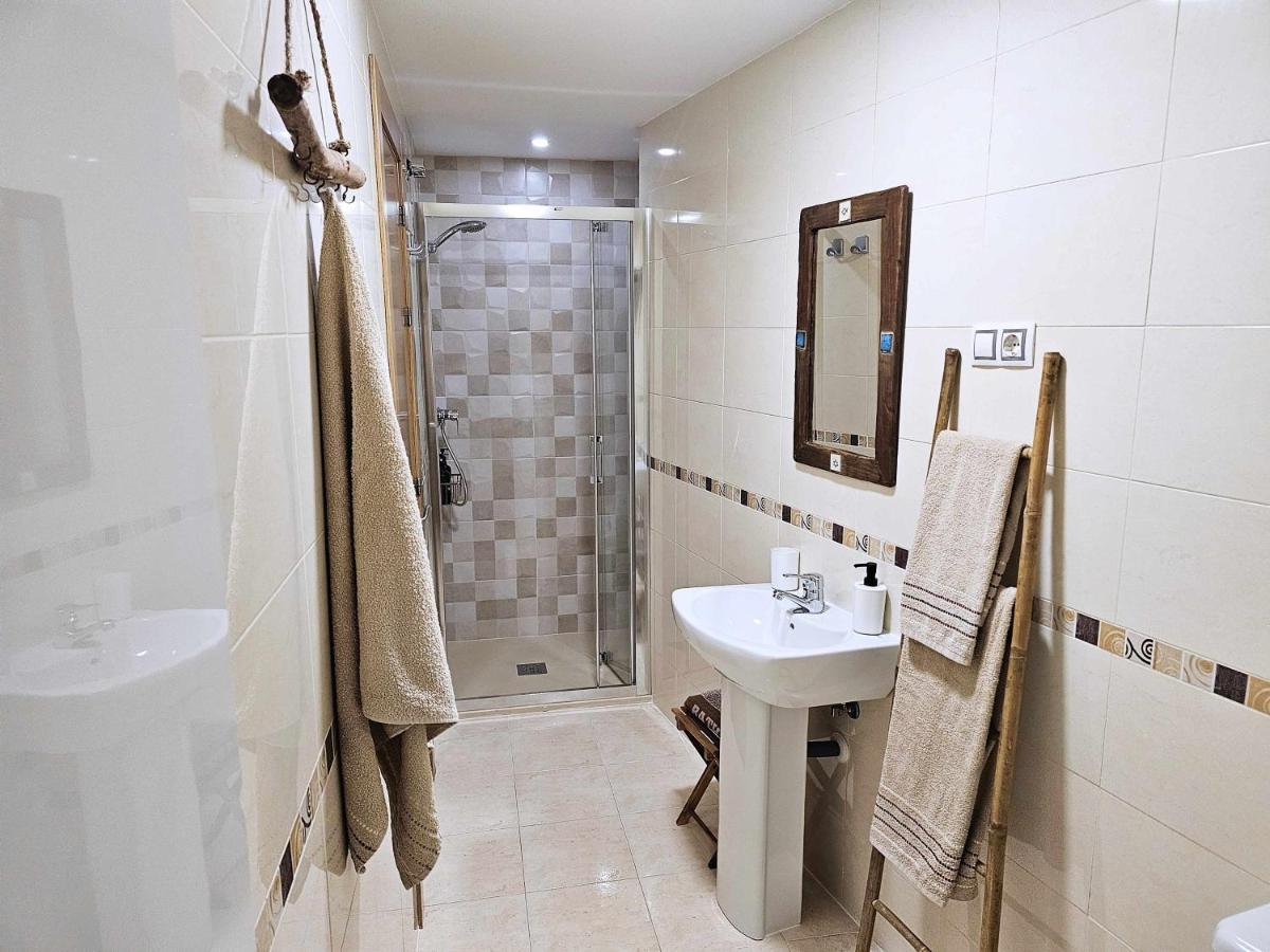 Апартаменти La Pereta Immaculate Quiet House Free Parking Малага Екстер'єр фото