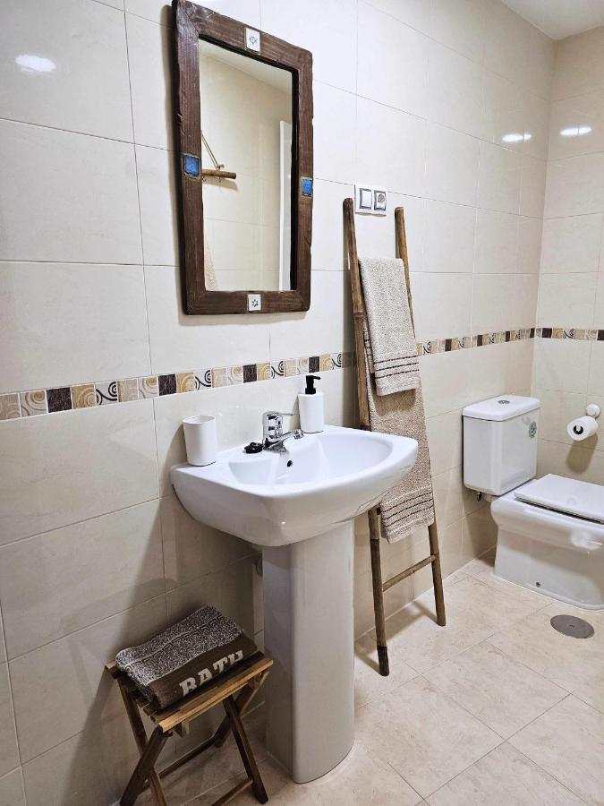 Апартаменти La Pereta Immaculate Quiet House Free Parking Малага Екстер'єр фото